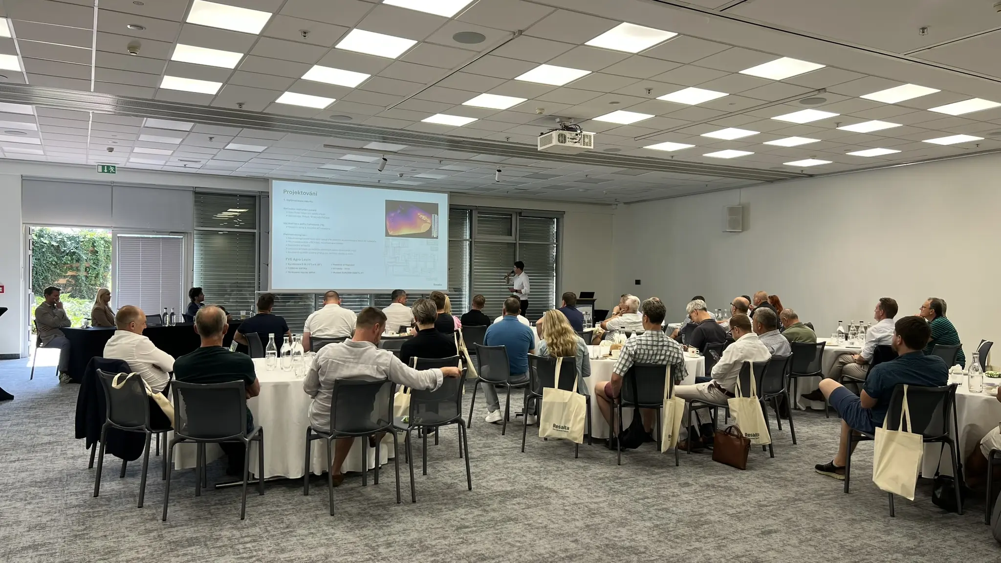 Exkurze: Prohlídka FV elektrárny Agro Levín