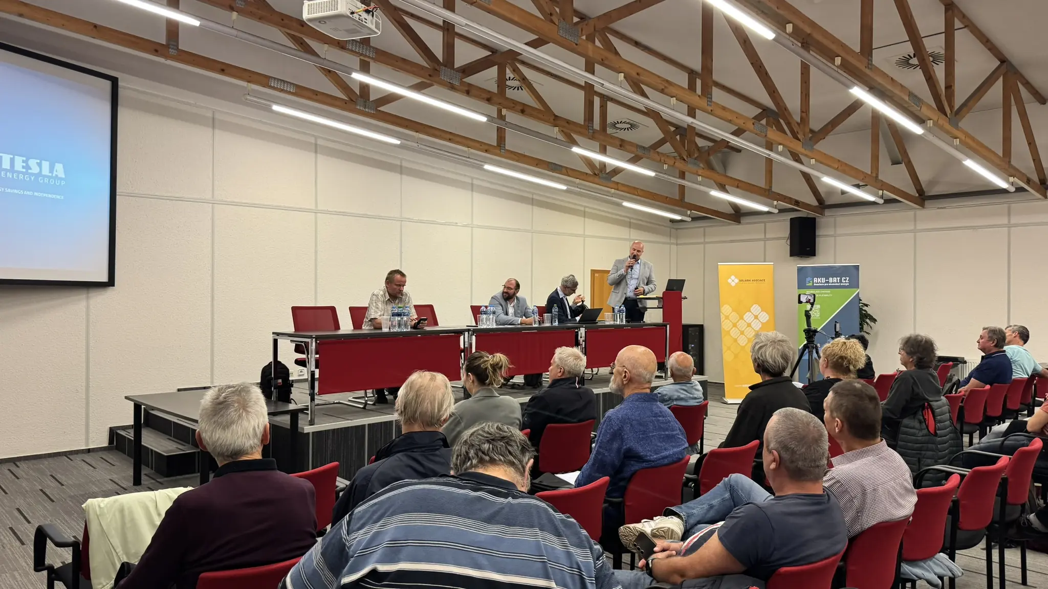 Odborná konference For Arch 2025: Trendy ve fotovoltaice a akumulaci